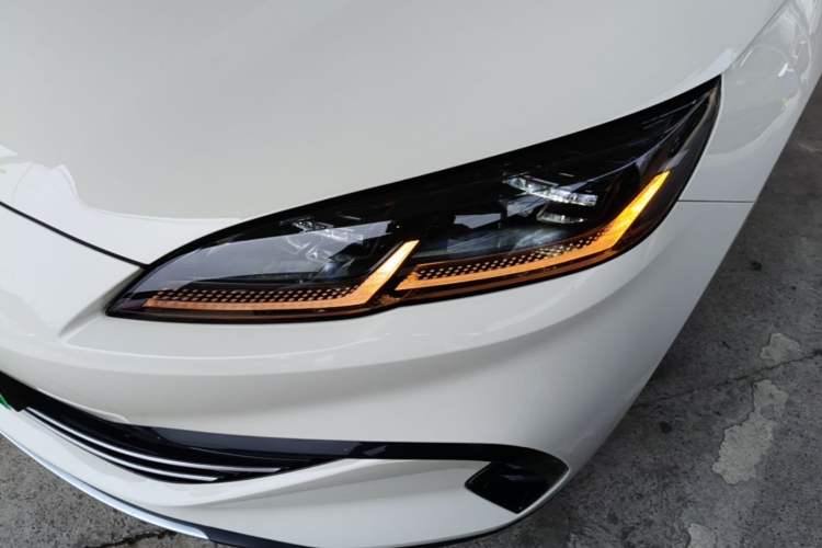 Used BYD Seal 06 New Energy 2024 DM-i 80KM Luxury Model Left Front Headlight