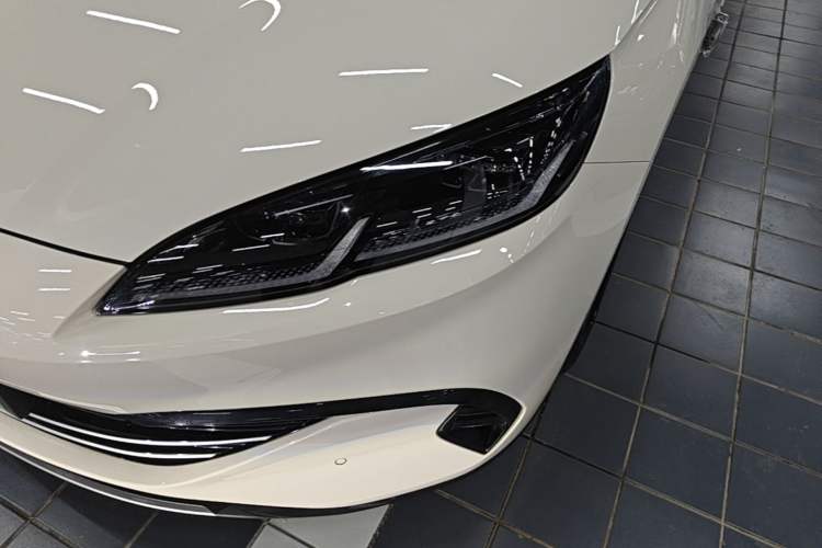 Used BYD Seal 06 New Energy 2024 DM-i 120KM Luxury Model Left Front Headlight