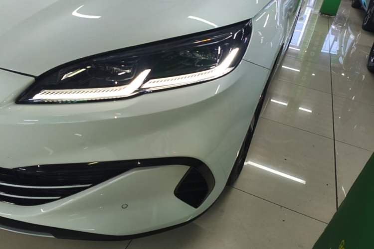 Used BYD Seal 06 New Energy 2024 DM-i 120KM Flagship Model Left Front Headlight