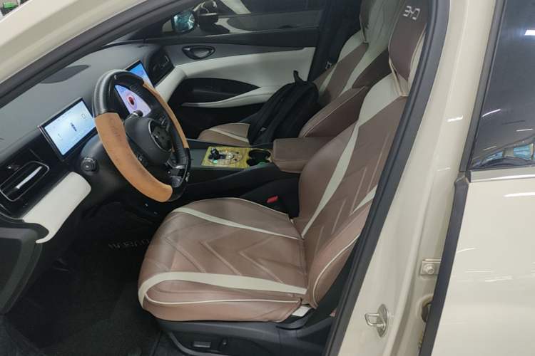 Used BYD Seal 06 New Energy 2024 DM-i 120KM Prestige Model Left Front Seat