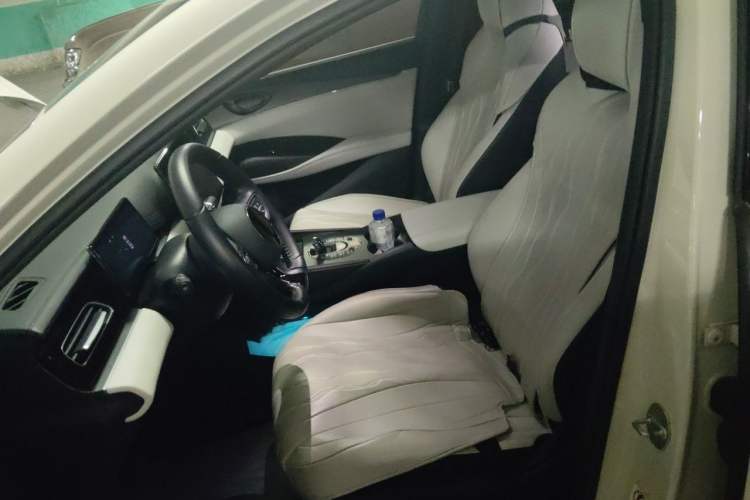 Used BYD Seal 06 New Energy 2024 DM-i 80KM Prestige Model Left Front Seat