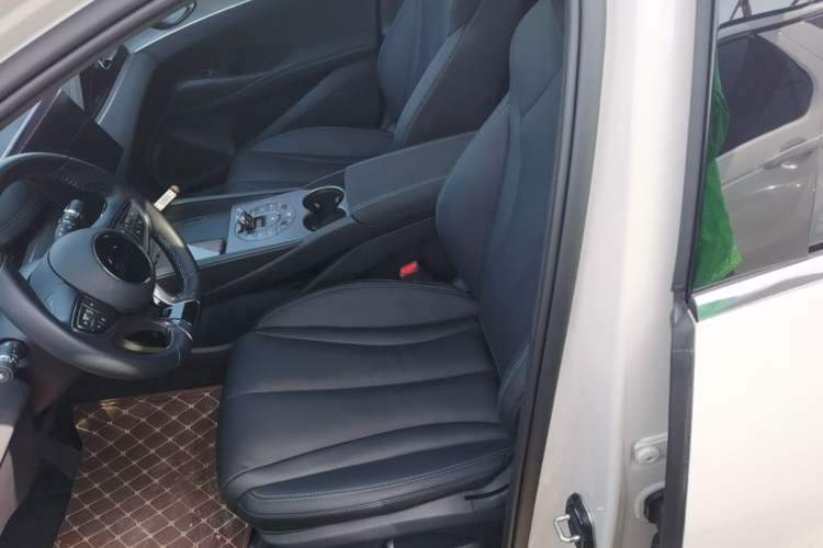 Used BYD Seal 06 New Energy 2024 DM-i 120KM Prestige Model Left Front Seat