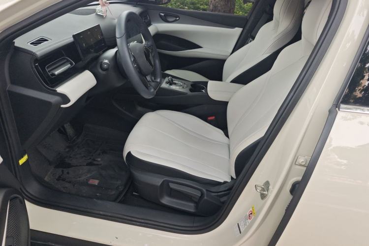 Used BYD Seal 06 New Energy 2024 DM-i 80KM Luxury Model Left Front Seat