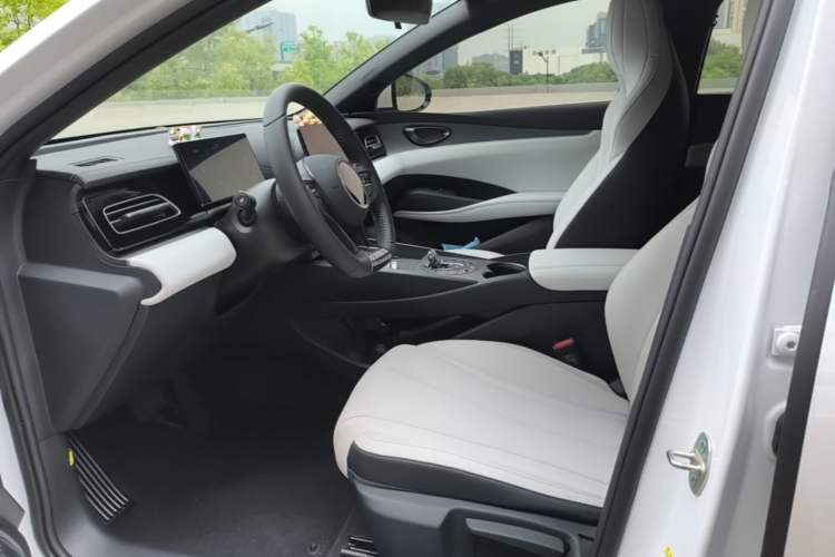 Used BYD Seal 06 New Energy 2024 DM-i 80KM Luxury Model Left Front Seat