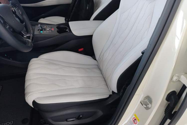 Used BYD Seal 06 New Energy 2024 DM-i 120KM Luxury Model Left Front Seat