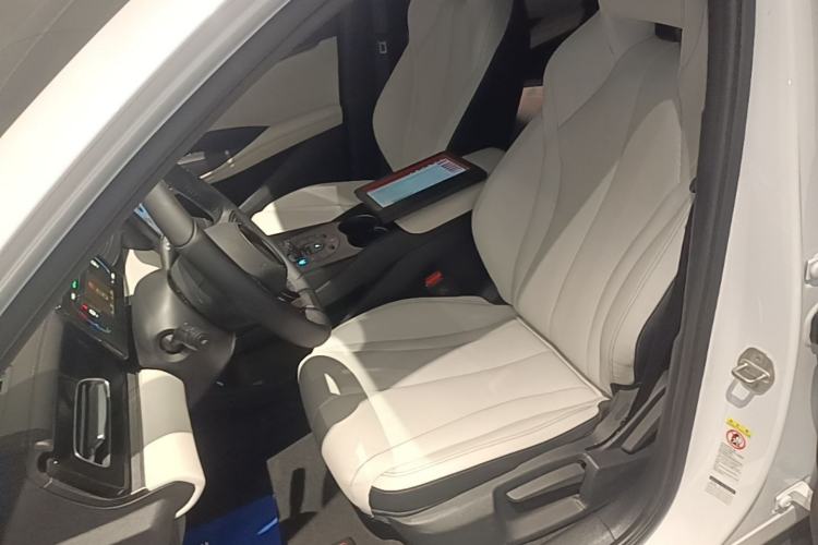 Used BYD Seal 06 New Energy 2024 DM-i 80KM Luxury Model Left Front Seat