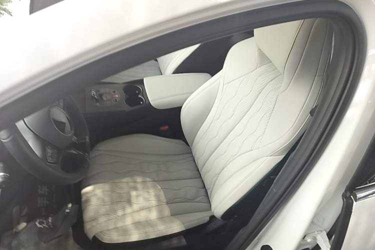 Used BYD Seal 06 New Energy 2024 DM-i 120KM Flagship Model Left Front Seat