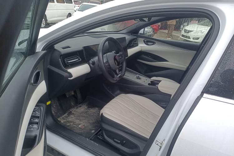 Used BYD Seal 06 New Energy 2024 DM-i 120KM Flagship Model Left Front Seat
