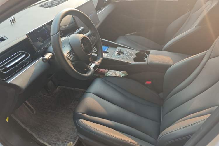 Used BYD Seal 06 New Energy 2024 DM-i 80KM Prestige Model Left Front Seat