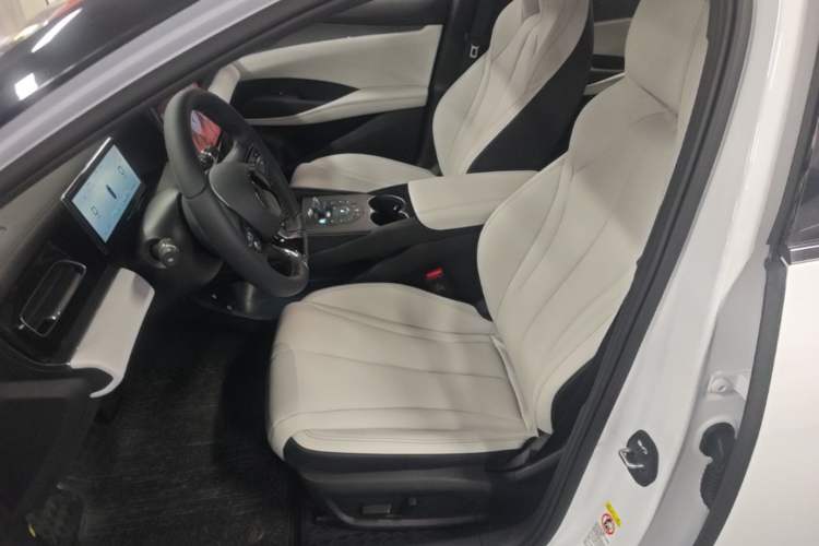 Used BYD Seal 06 New Energy 2024 DM-i 120KM Prestige Model Left Front Seat