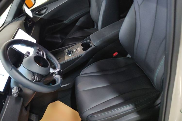 Used BYD Seal 06 New Energy 2024 DM-i 80KM Prestige Model Left Front Seat