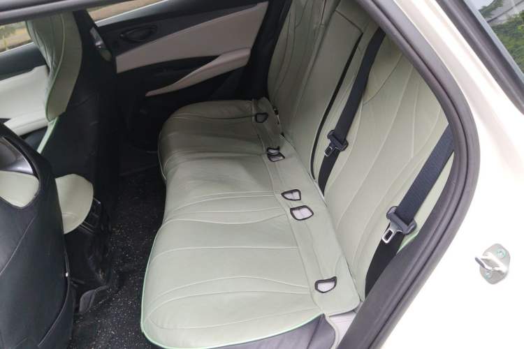 Used BYD Seal 06 New Energy 2024 DM-i 80KM Prestige Model Left Rear Seat