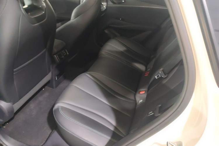 Used BYD Seal 06 New Energy 2024 DM-i 80KM Prestige Model Left Rear Seat