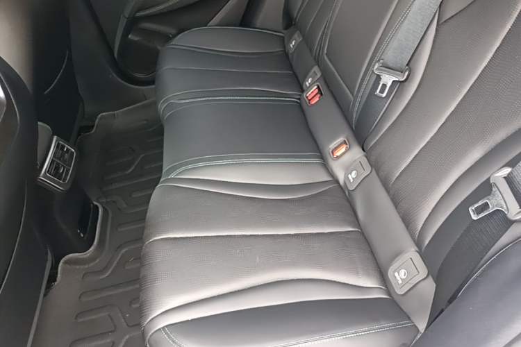 Used BYD Seal 06 New Energy 2024 DM-i 120KM Luxury Model Left Rear Seat