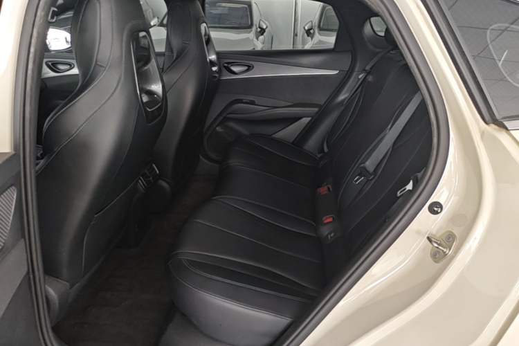 Used BYD Seal 06 New Energy 2024 DM-i 80KM Prestige Model Left Rear Seat