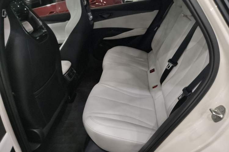 Used BYD Seal 06 New Energy 2024 DM-i 120KM Luxury Model Left Rear Seat