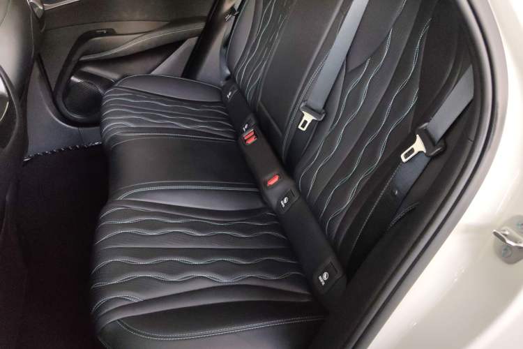 Used BYD Seal 06 New Energy 2024 DM-i 120KM Flagship Model Left Rear Seat