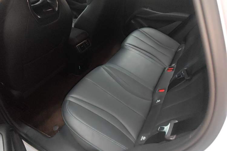 Used BYD Seal 06 New Energy 2024 DM-i 120KM Prestige Model Left Rear Seat