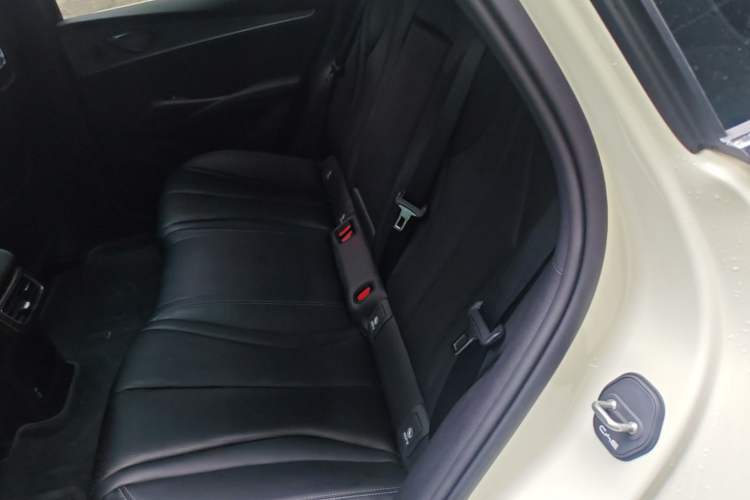Used BYD Seal 06 New Energy 2024 DM-i 120KM Luxury Model Left Rear Seat