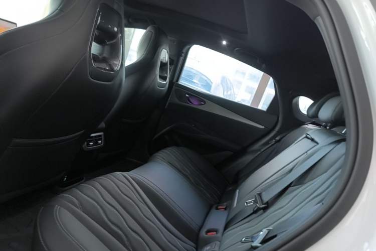 Used BYD Seal 06 New Energy 2024 DM-i 120KM Flagship Model Left Rear Seat