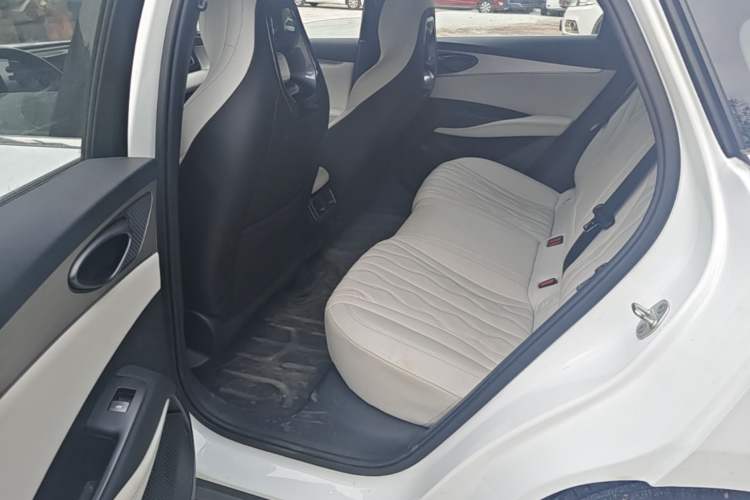 Used BYD Seal 06 New Energy 2024 DM-i 120KM Flagship Model Left Rear Seat