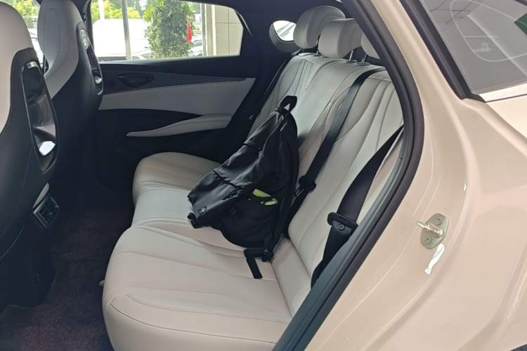 Used BYD Seal 06 New Energy 2024 DM-i 80KM Prestige Model Left Rear Seat
