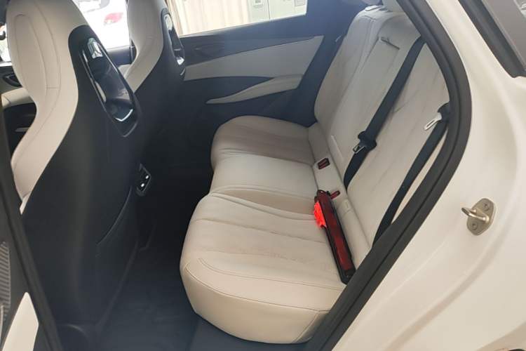 Used BYD Seal 06 New Energy 2024 DM-i 120KM Luxury Model Left Rear Seat
