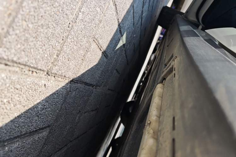 Used BYD Seal 06 New Energy 2024 DM-i 120KM Luxury Model Left Side Sill