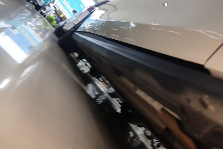 Used BYD Seal 06 New Energy 2024 DM-i 120KM Prestige Model Left Side Sill