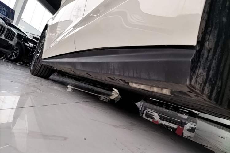 Used BYD Seal 06 New Energy 2024 DM-i 120KM Prestige Model Left Side Sill
