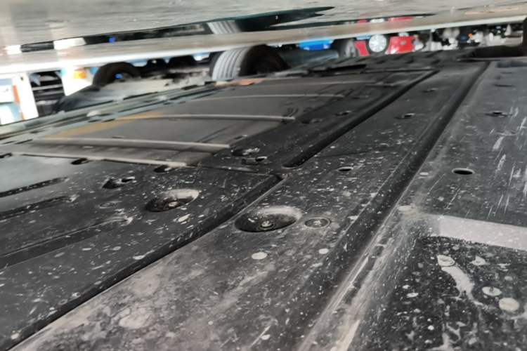 Used BYD Seal 06 New Energy 2024 DM-i 80KM Prestige Model Left Side Sill