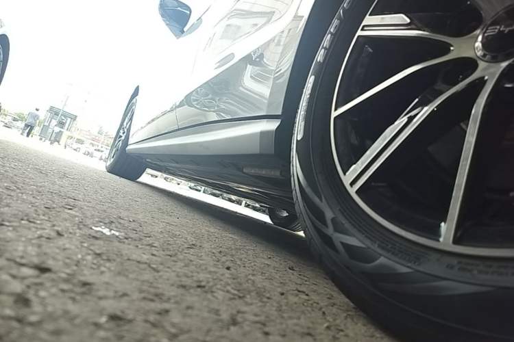 Used BYD Seal 06 New Energy 2024 DM-i 80KM Prestige Model Left Side Sill