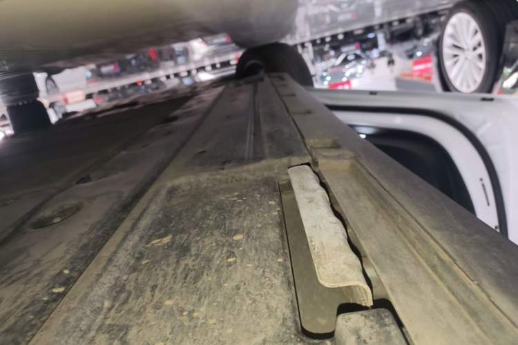 Used BYD Seal 06 New Energy 2024 DM-i 120KM Flagship Model Left Side Sill