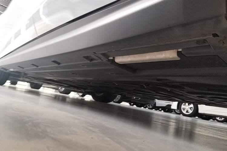 Used BYD Seal 06 New Energy 2024 DM-i 80KM Luxury Model Left Side Sill