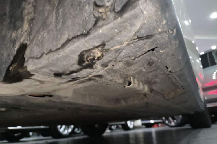 Used BYD Seal 06 New Energy 2024 DM-i 120KM Luxury Model Left Side Sill