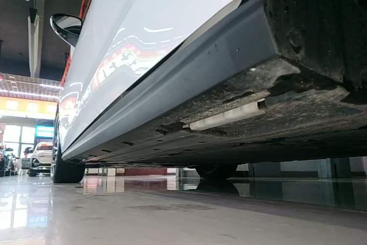 Used BYD Seal 06 New Energy 2024 DM-i 120KM Flagship Model Left Side Sill