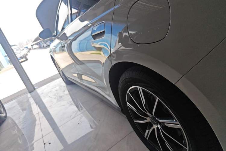Used BYD Seal 06 New Energy 2024 DM-i 120KM Luxury Model Left Side Sill