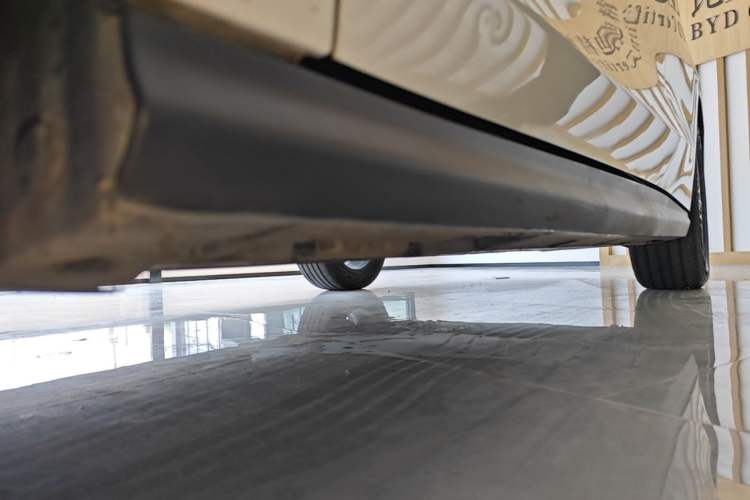 Used BYD Seal 06 New Energy 2024 DM-i 120KM Prestige Model Left Side Sill