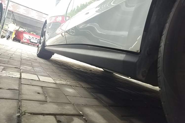 Used BYD Seal 06 New Energy 2024 DM-i 120KM Flagship Model Left Side Sill
