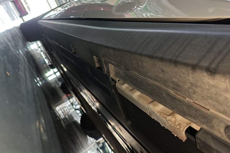 Used BYD Seal 06 New Energy 2024 DM-i 80KM Luxury Model Left Side Sill