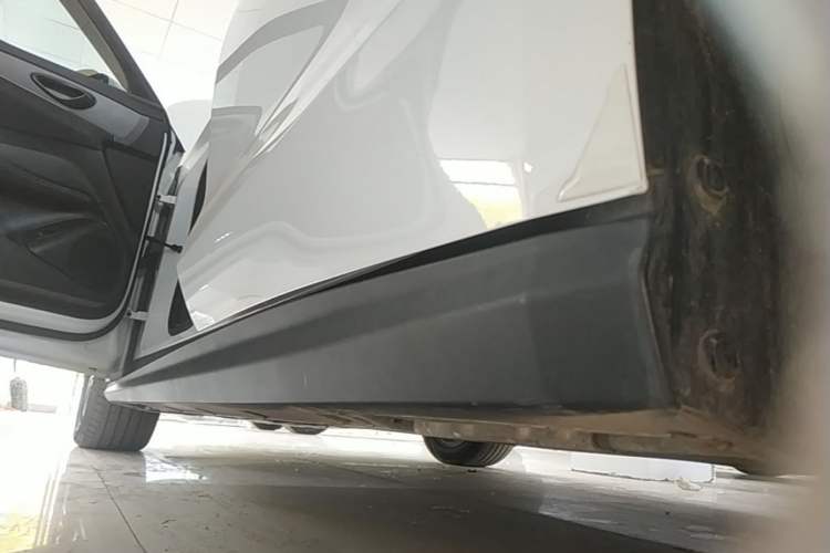 Used BYD Seal 06 New Energy 2024 DM-i 120KM Luxury Model Left Side Sill