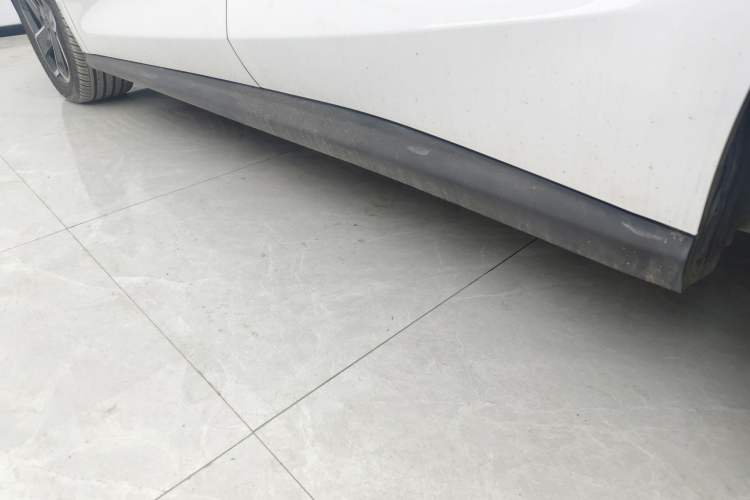 Used BYD Seal 06 New Energy 2024 DM-i 120KM Flagship Model Left Side Sill