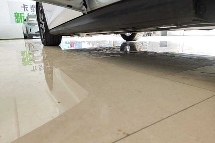 Used BYD Seal 06 New Energy 2024 DM-i 120KM Luxury Model Left Side Sill