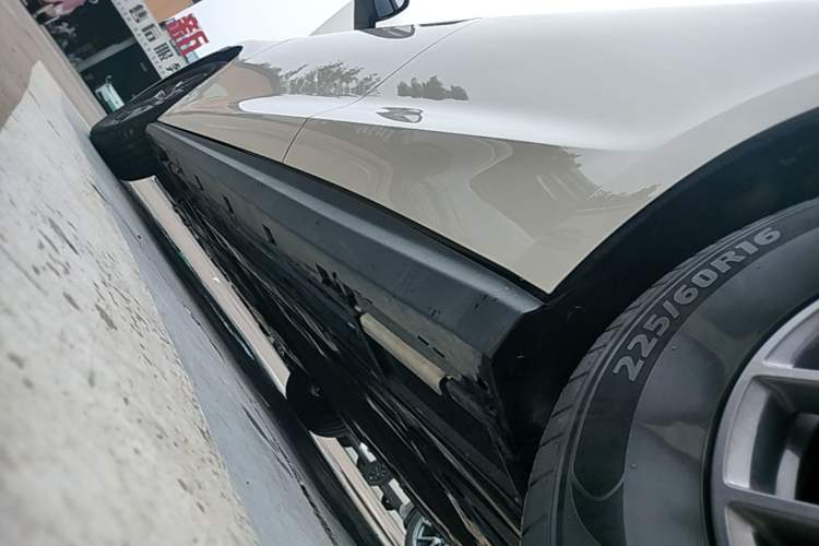 Used BYD Seal 06 New Energy 2024 DM-i 80KM Luxury Model Left Side Sill