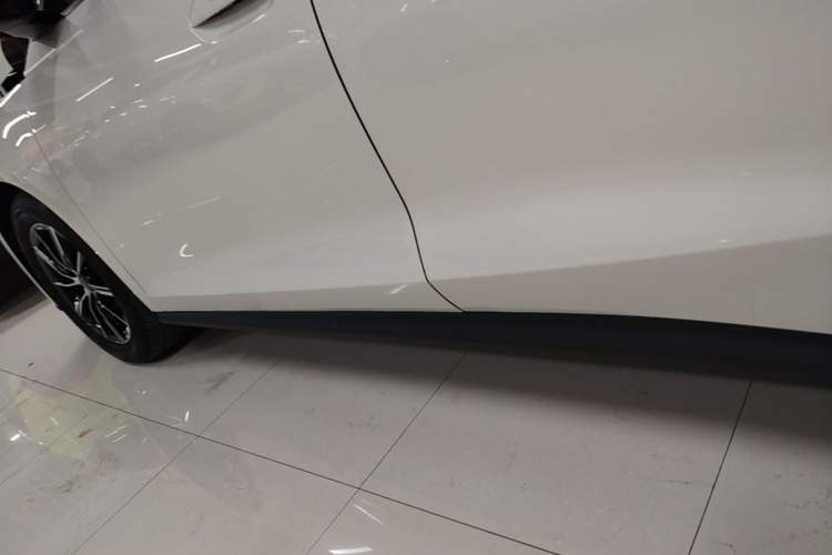 Used BYD Seal 06 New Energy 2024 DM-i 80KM Prestige Model Left Side Sill