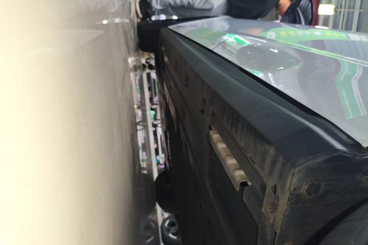 Used BYD Seal 06 New Energy 2024 DM-i 120KM Flagship Model Left Side Sill