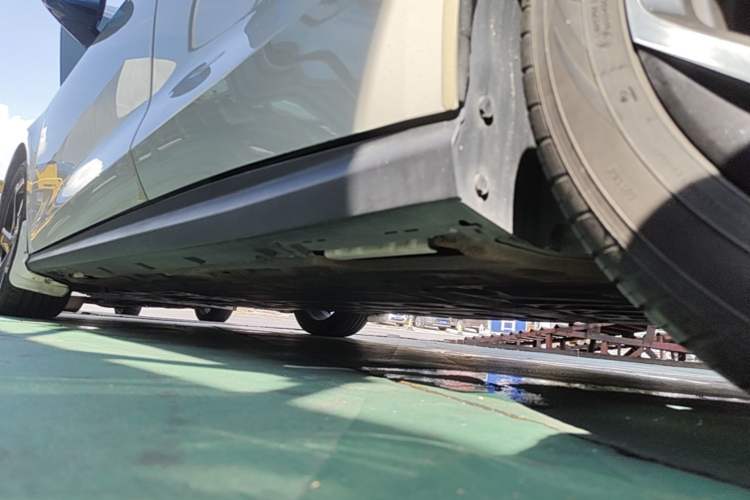 Used BYD Seal 06 New Energy 2024 DM-i 120KM Flagship Model Left Side Sill