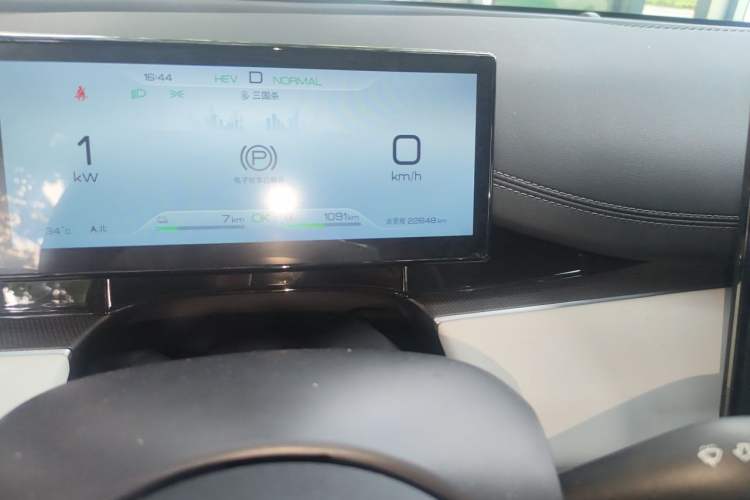 Used BYD Seal 06 New Energy 2024 DM-i 80KM Prestige Model Odometer Close Up