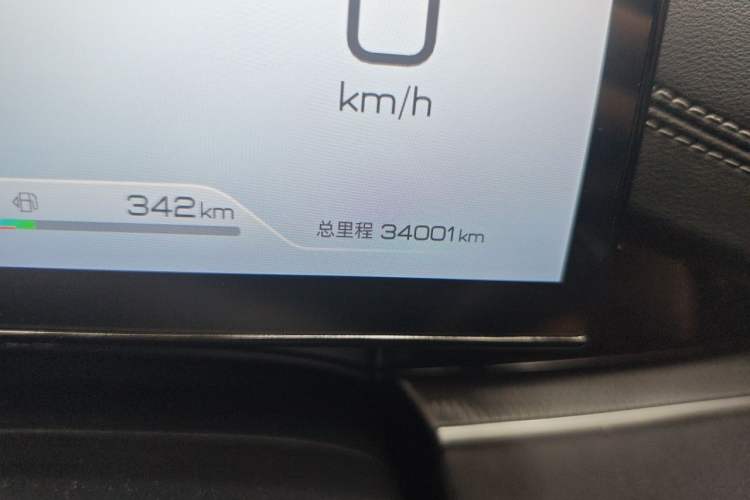 Used BYD Seal 06 New Energy 2024 DM-i 80KM Prestige Model Odometer Close Up