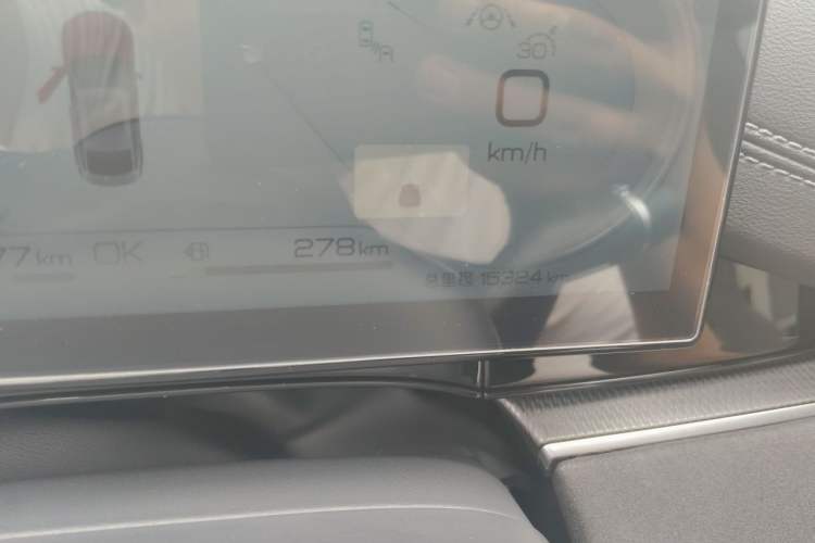 Used BYD Seal 06 New Energy 2024 DM-i 120KM Luxury Model Odometer Close Up